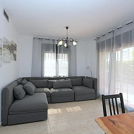 Pau Apartment Lloret de Mar