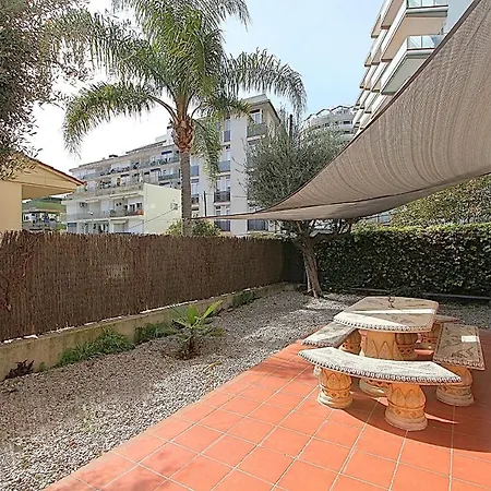 Pau Apartment Lloret de Mar