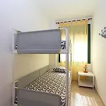 Pau Apartmán *