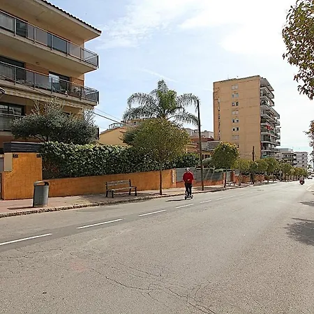 Pau Apartmán